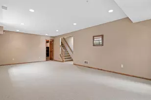 198 Thompson Ave E, West Saint Paul, MN 55118 - Photo 18