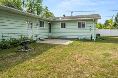 2503 14th Street S, Moorhead, MN 56560 - Photo 4