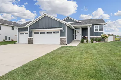 1404 20th Street NE, Austin, MN 55912 - Photo 1