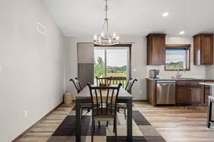 1404 20th St NE, Austin, MN 55912 - Photo 26