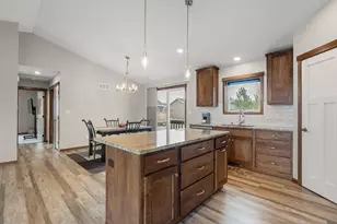1404 20th St NE, Austin, MN 55912 - Photo 24