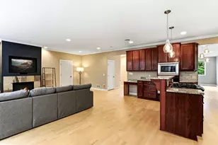 10329 N Noble Ave N, Brooklyn Park, MN 55443 - Photo 10