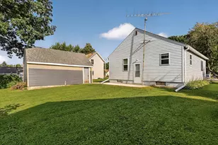 310 E Main St, Brownsdale, MN 55918 - Photo 18