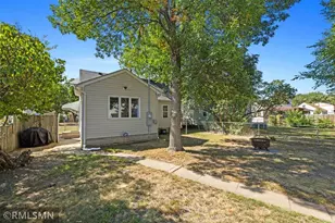 4906 Logan Ave N, Minneapolis, MN 55430 - Photo 24