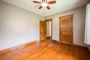 315 W 6th St, Blue Earth, MN 56013 - Photo 14