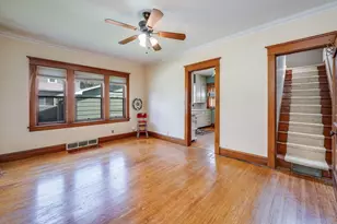 315 W 6th St, Blue Earth, MN 56013 - Photo 6