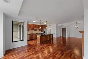 317 Groveland Ave, Minneapolis, MN 55403 - Photo 2