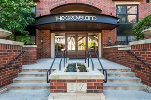 317 Groveland Ave, Minneapolis, MN 55403 - Photo 20