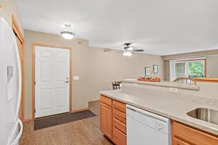15570 Linnet St NW, Andover, MN 55304 - Photo 14