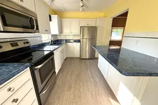 2762 McNair Dr N, Robbinsdale, MN 55422 - Photo 10