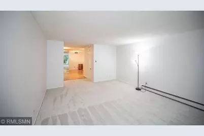 135 Viking Drive E #102, Little Canada, MN 55117 - Photo 14