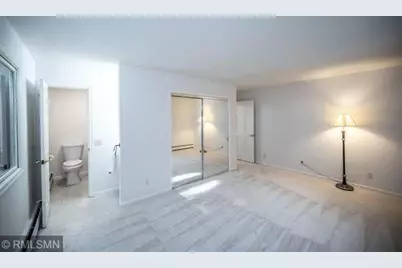 135 Viking Drive E #102, Little Canada, MN 55117 - Photo 24