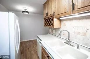 135 Viking Dr E, Little Canada, MN 55117 - Photo 10