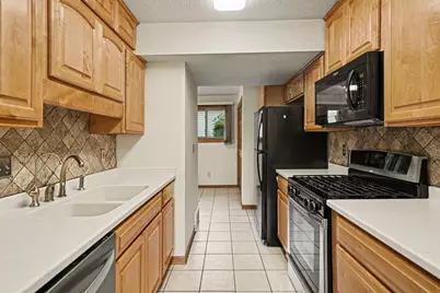 181 River Woods Lane, Burnsville, MN 55337 - Photo 8