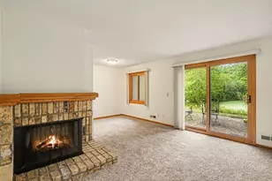 181 River Woods Ln, Burnsville, MN 55337 - Photo 4