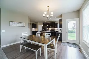 1968 Eagle Ridge Loop, Shakopee, MN 55379 - Photo 6