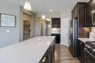 1968 Eagle Ridge Loop, Shakopee, MN 55379 - Photo 4