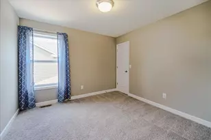 1968 Eagle Ridge Loop, Shakopee, MN 55379 - Photo 22