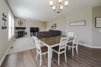 1968 Eagle Ridge Loop, Shakopee, MN 55379 - Photo 8