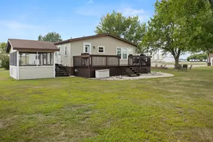 612 N Mill St, Fertile, MN 56540 - Photo 40