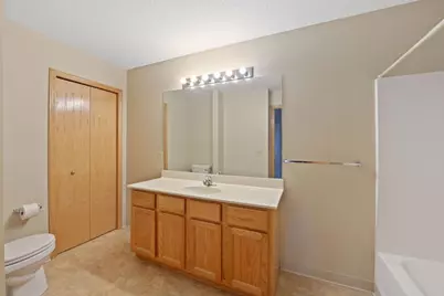 2462 Oakridge Circle, Hudson, WI 54016 - Photo 12
