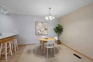 2462 Oakridge Cir, Hudson, WI 54016 - Photo 6