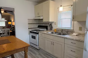 4711 N 6th St, Minneapolis, MN 55430 - Photo 6