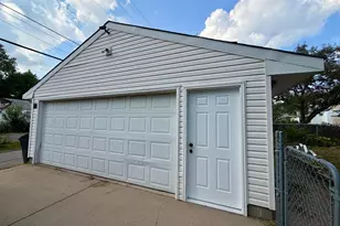 4711 N 6th St, Minneapolis, MN 55430 - Photo 16