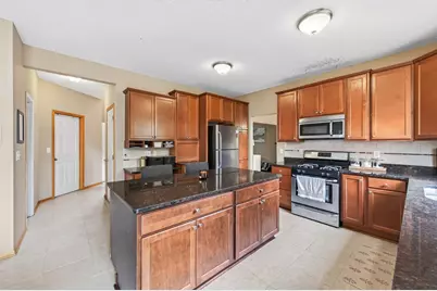 6109 Summit Curve S, Cottage Grove, MN 55016 - Photo 12