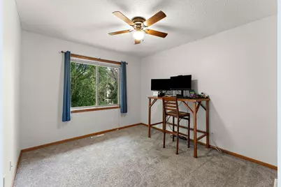 2554 Haller Lane E, Maplewood, MN 55119 - Photo 22
