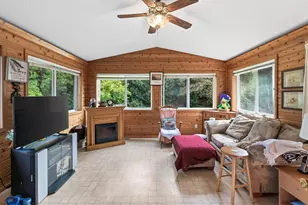3212 Sunset Lake Dr, Burnsville, MN 55337 - Photo 10