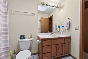 3212 Sunset Lake Dr, Burnsville, MN 55337 - Photo 14