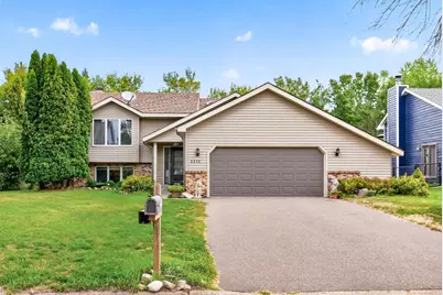 3212 Sunset Lake Drive, Burnsville, MN 55337 - Photo 2