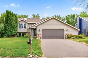 3212 Sunset Lake Dr, Burnsville, MN 55337 - Photo 2