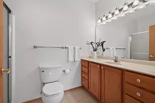 15001 Burnhaven Dr, Burnsville, MN 55306 - Photo 22