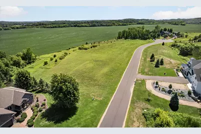 25Xxx Newport Avenue, New Prague, MN 56071 - Photo 2