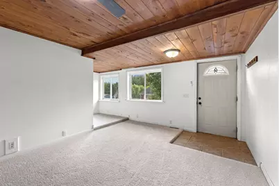 1097 Suburban Avenue, Saint Paul, MN 55106 - Photo 4