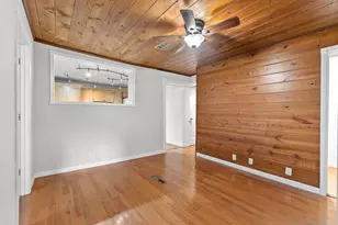 1097 Suburban Ave, Saint Paul, MN 55106 - Photo 12