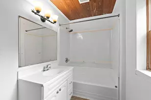 1097 Suburban Ave, Saint Paul, MN 55106 - Photo 16
