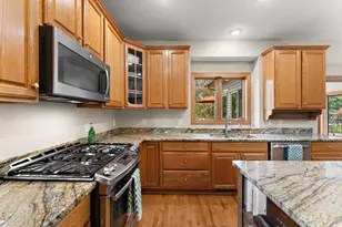 23140 Grandview Way, Lakeville, MN 55044 - Photo 20