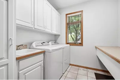 14817 Summit Oaks Drive, Burnsville, MN 55337 - Photo 12