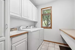 14817 Summit Oaks Dr, Burnsville, MN 55337 - Photo 12