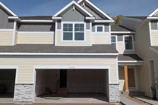 4226 Hayward Ave N, Oakdale, MN 55128 - Photo 1