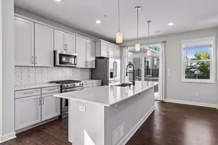 4297 Corn Silk Ln, Woodbury, MN 55129 - Photo 6