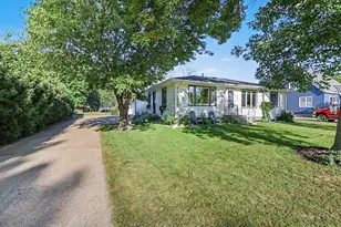 502 Central Ave S, New Prague, MN 56071 - Photo 1