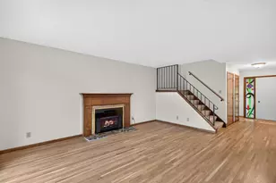 109 Windsor Ln, New Brighton, MN 55112 - Photo 14