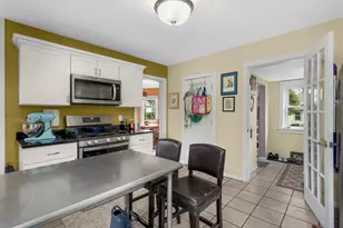 210 Sidney St W, Saint Paul, MN 55107 - Photo 14