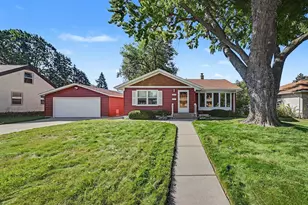 1258 Ryan Ave W, Roseville, MN 55113 - Photo 1