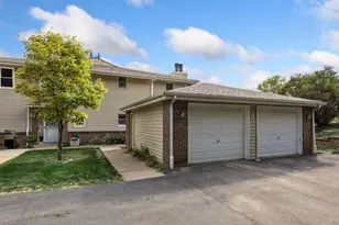 942 E Travelers Trail, Burnsville, MN 55337 - Photo 22