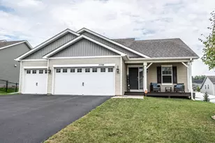 7739 206th St W, Lakeville, MN 55044 - Photo 2